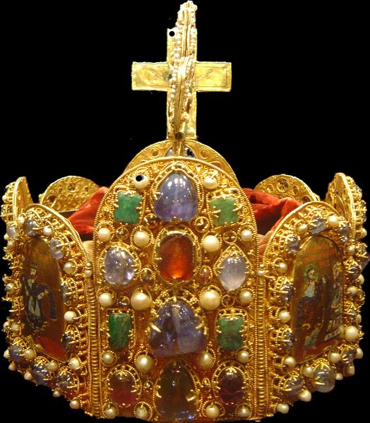 ملف:Holy Roman Empire crown dsc02909.jpg