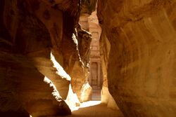 Petra Siq, entrance to the ancient Nabatean city of Petra, Jordan.jpg