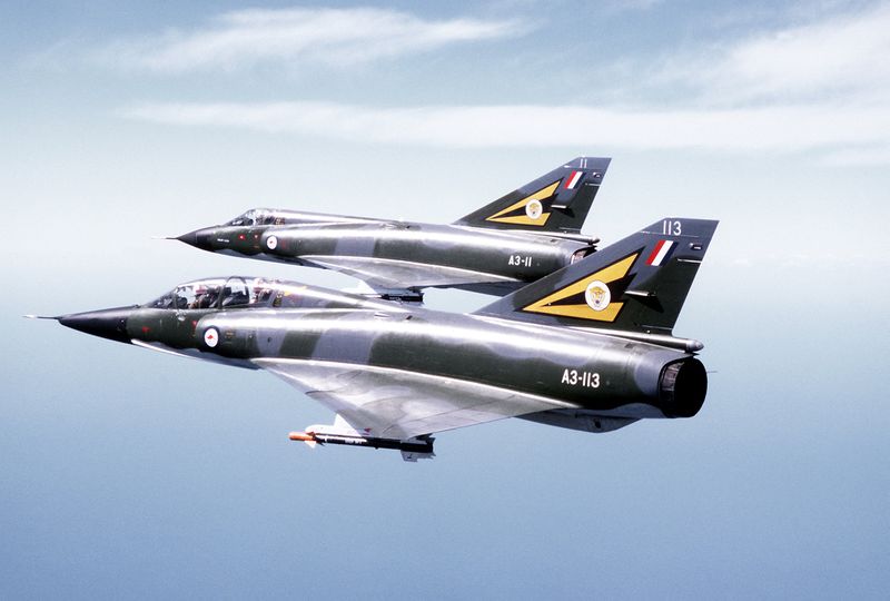 ملف:Two Mirage III of the Royal Australian Air Force 1.JPEG