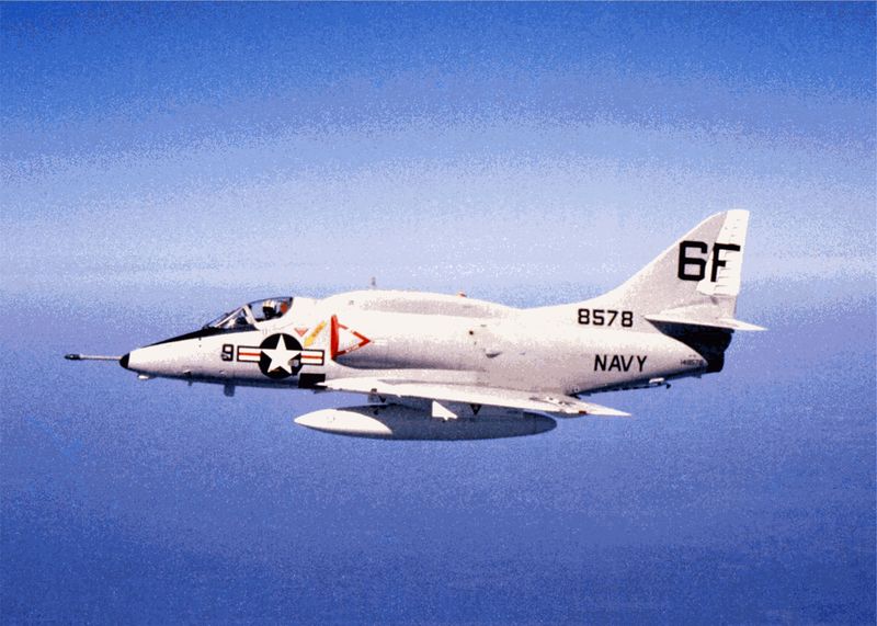 ملف:A-4L VA-203 1970.jpg