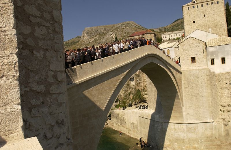 ملف:Stari Most 2004.jpg