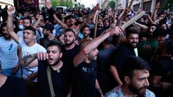 محتجون في العاصمة بيروت، 6 يونيو 2020.