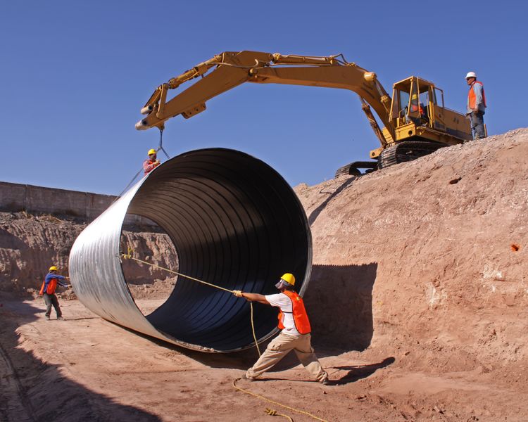 ملف:Pipe installation 2.jpg