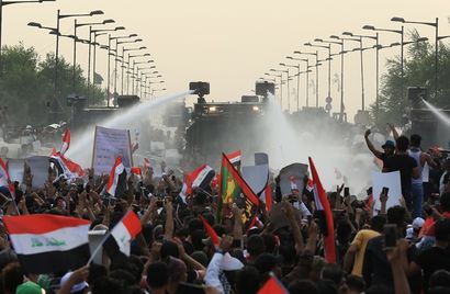 محتجون في بغداد، 2 أكتوبر 2019.jpeg
