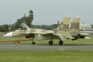 Sukhoi Su-37 at Farnborough 1996 airshow.jpg