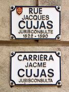 Rue Cujas (Toulouse) - Plaques.jpg