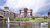 Pullman Putrajaya Lakeside Hotel
